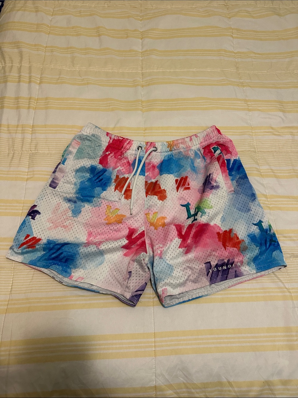 YOUNGLA watercolor shorts Large